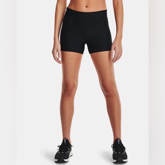 Under Armour HeatGear Mid-Rise Shorty, Black - Picture 1 of 4